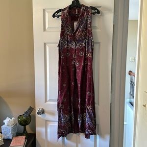 Brand new Free People vest, cranberry combo